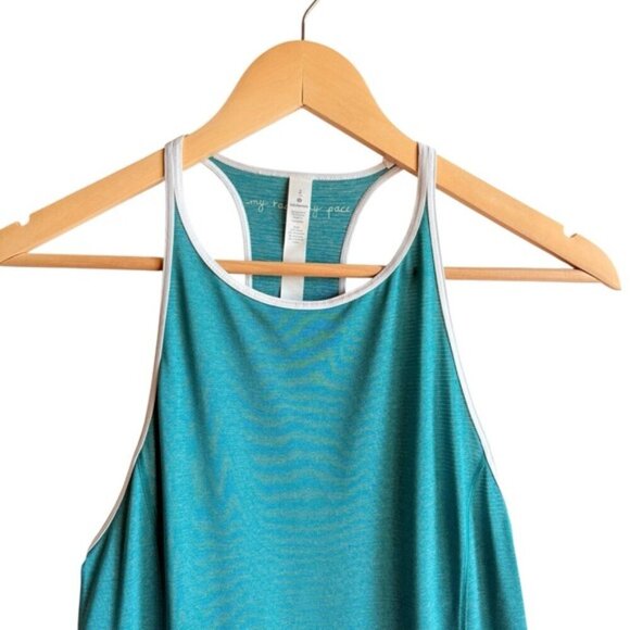Lululemon Time To Sweat Tank Heathered Spirit Green / White Size 2 - Picture 9 of 10